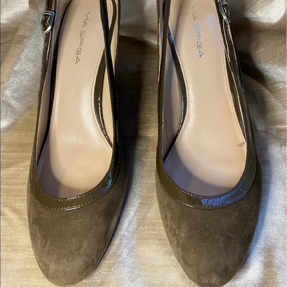 Via Spiga Brown Suede Wedges